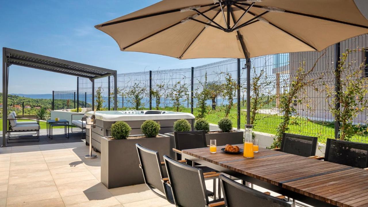 Royal Hilltop Residence 라빈 외부 사진
