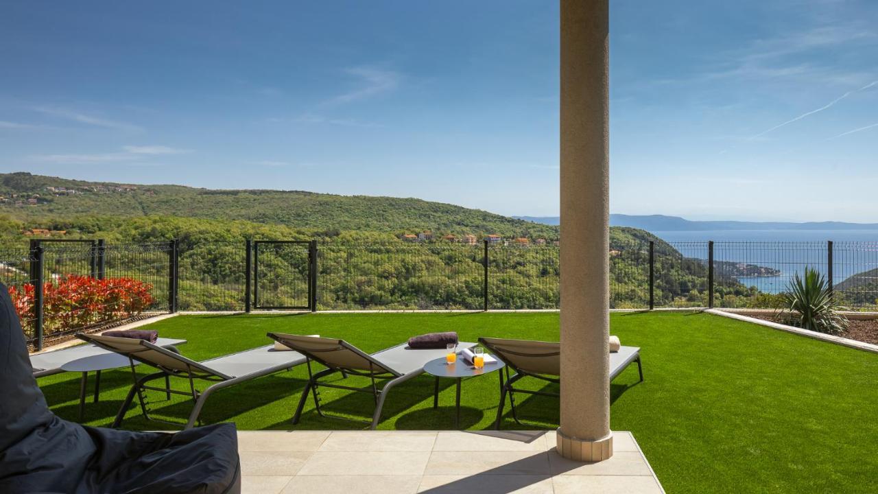 Royal Hilltop Residence 라빈 외부 사진