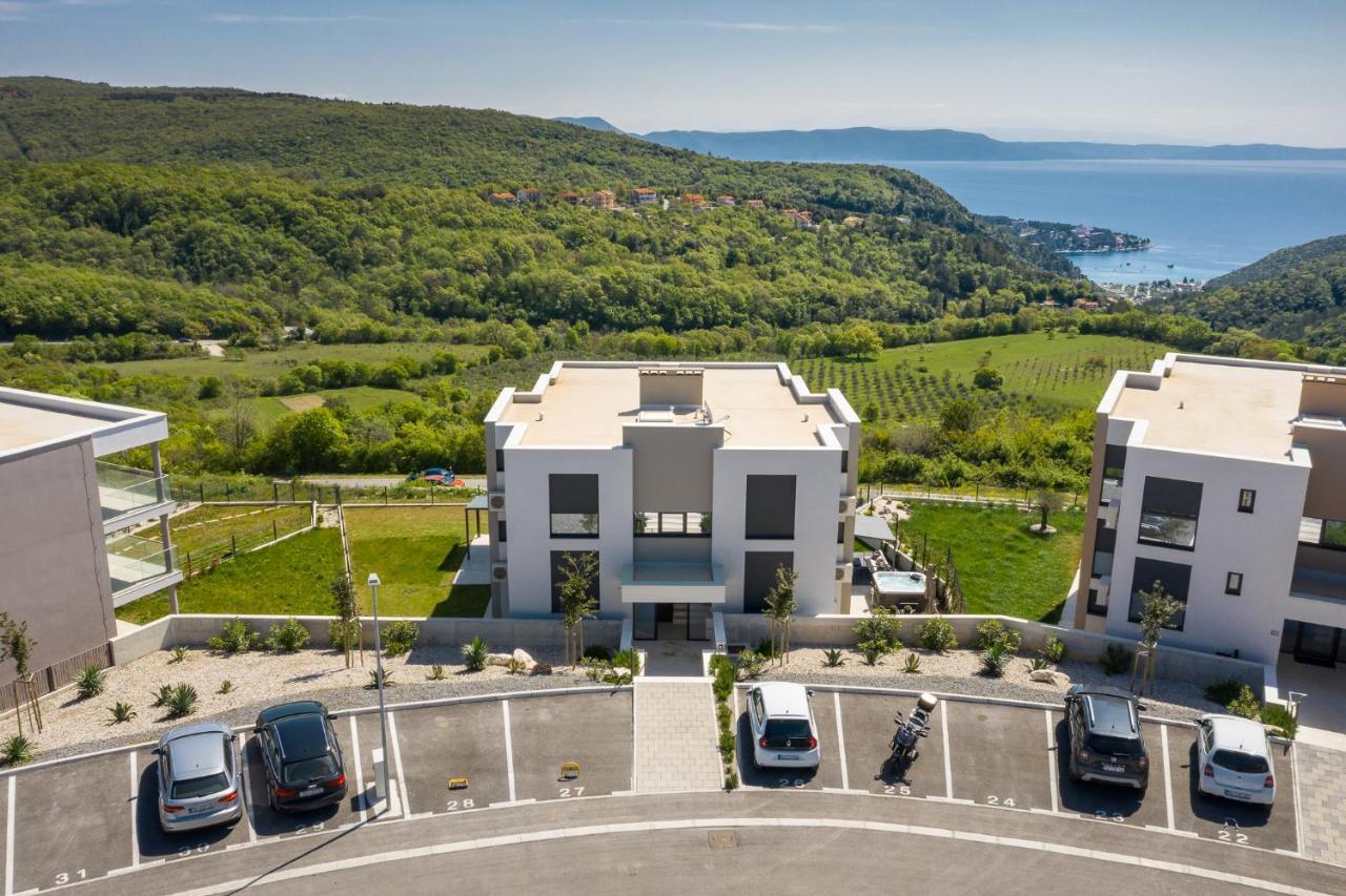 Royal Hilltop Residence 라빈 외부 사진